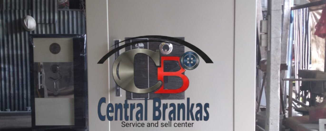 central safe Lemari besi garansi 10 tahun
