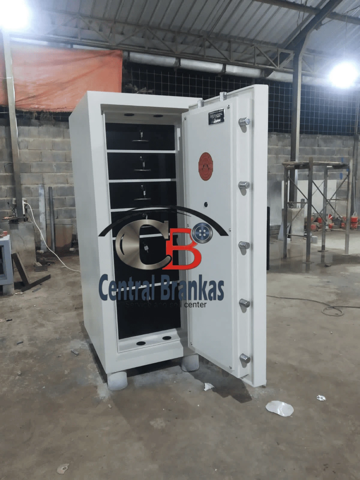 Brankas Laci Custom Cikampek