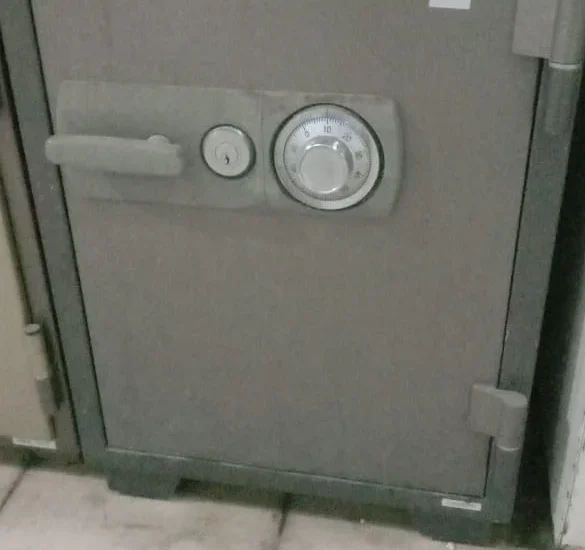 AHLINYA BRANKAS LEBIH 3 DEKADE