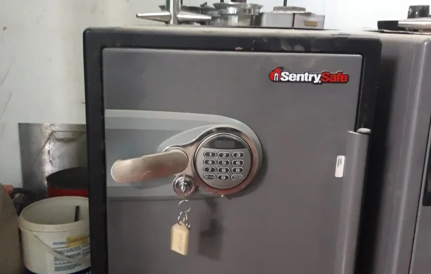 GANTI KOMBINASI MANUAL