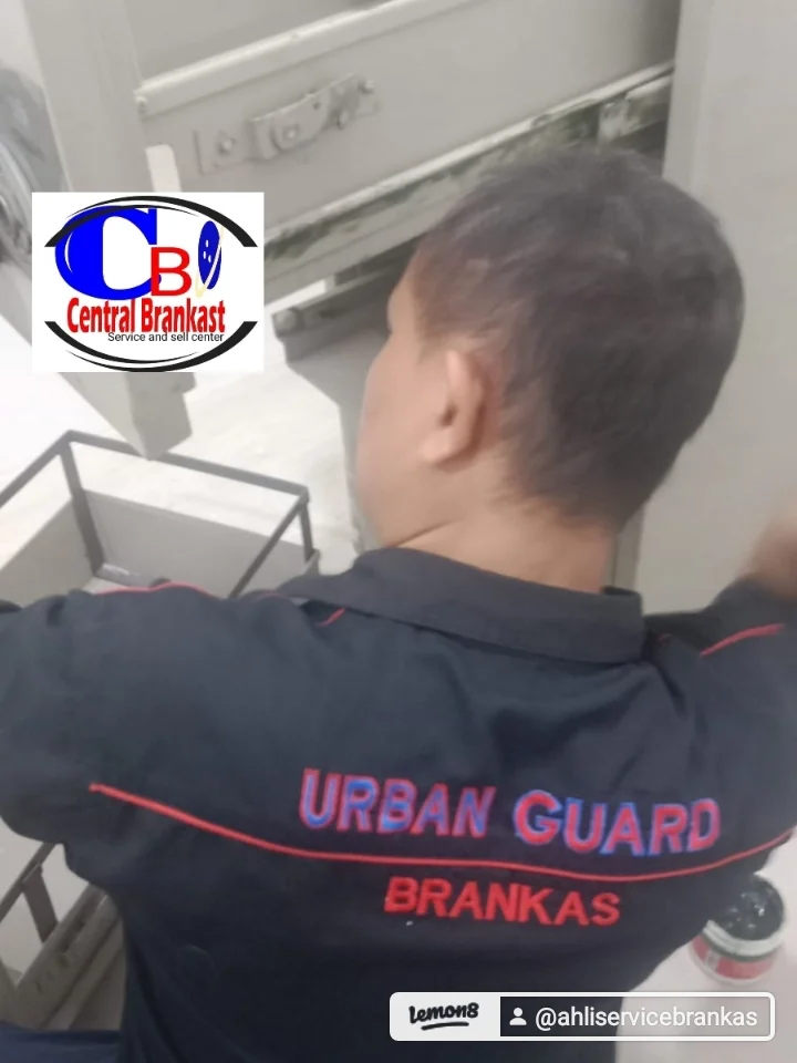 Service Brankas Tanjung Redeb